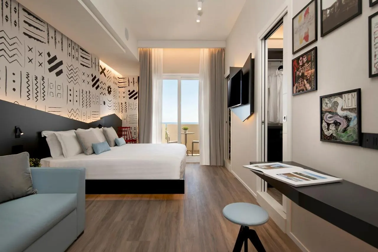 ****  Litoraneo Suite Hotel Rimini Italy